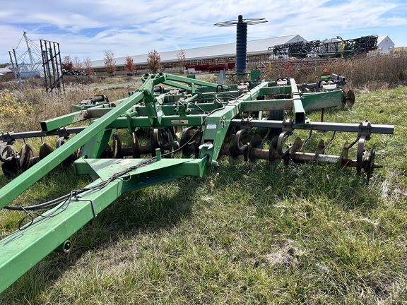 2006 John Deere 512 Disk Ripper