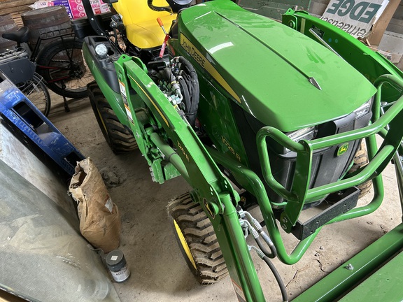 2024 John Deere 1025R Tractor Compact