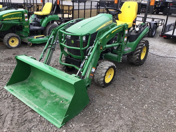 2024 John Deere 1025R Tractor Compact