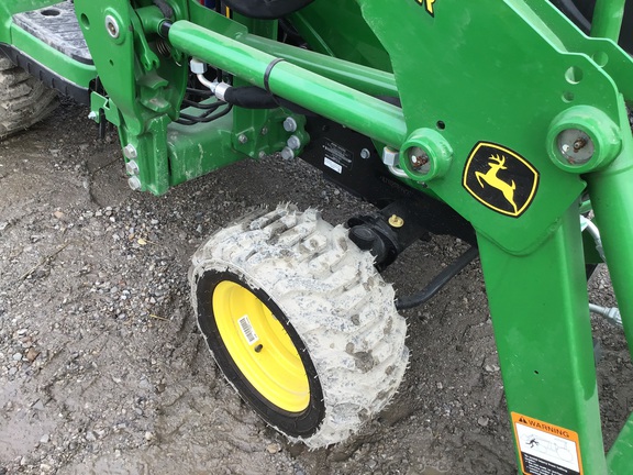 2024 John Deere 1025R Tractor Compact