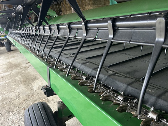 2013 John Deere 640FD Header Combine