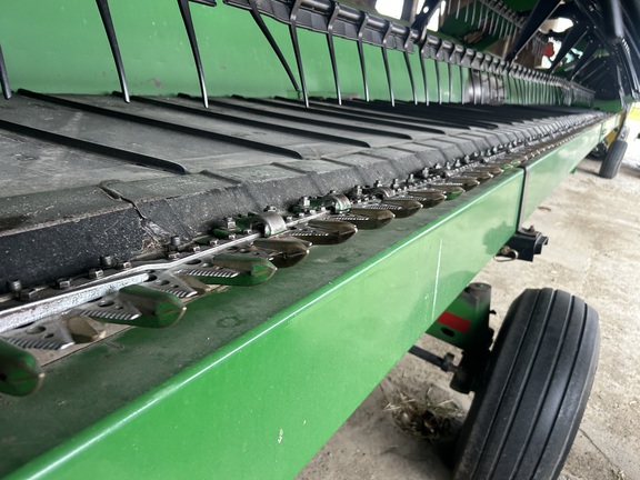 2013 John Deere 640FD Header Combine