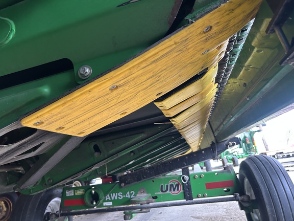 2013 John Deere 640FD Header Combine
