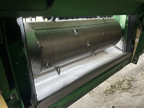 2013 John Deere 640FD Header Combine