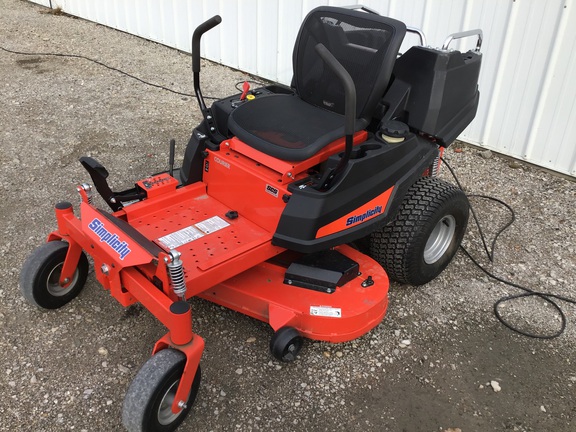 2018 Simplicity Courier 21.5/48 Mower/Zero Turn