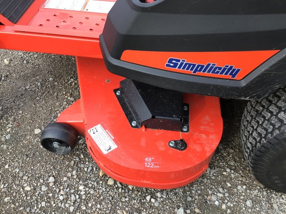 2018 Simplicity Courier 21.5/48 Mower/Zero Turn