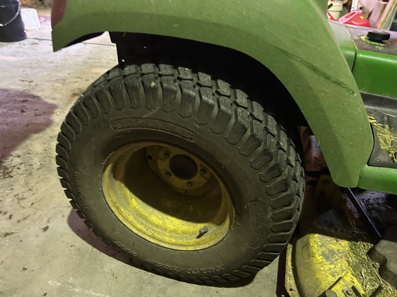 2004 John Deere X485 Garden Tractor