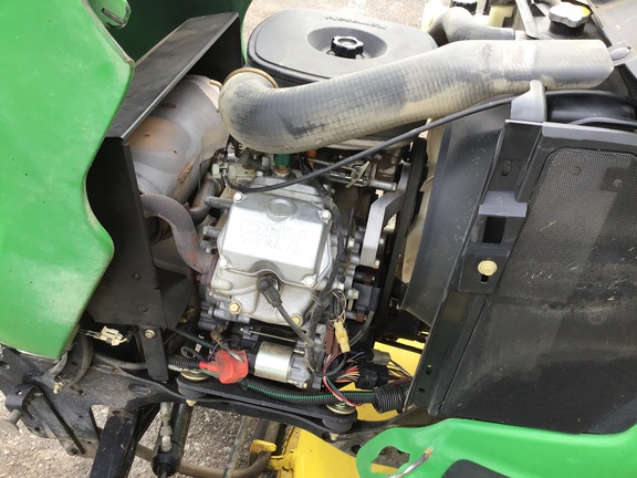2004 John Deere X485 Garden Tractor