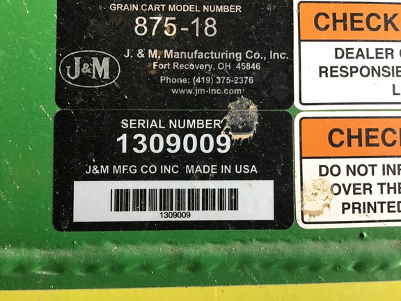 J&M 875-18 Grain Cart