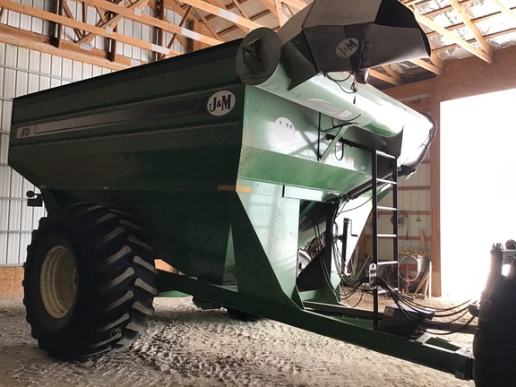 J&M 875-18 Grain Cart