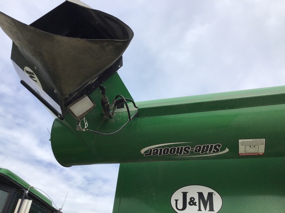 J&M 875-18 Grain Cart