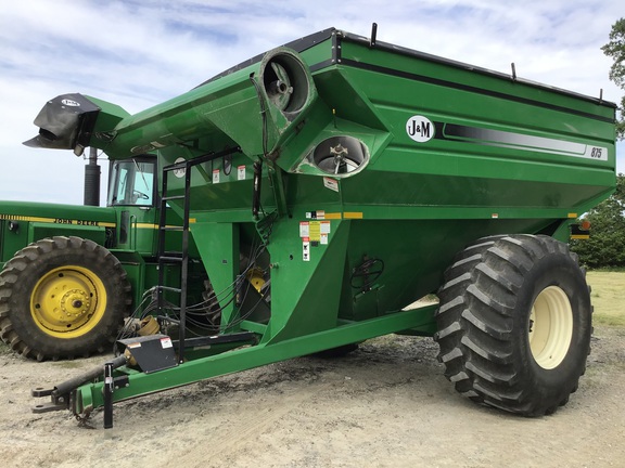 J&M 875-18 Grain Cart