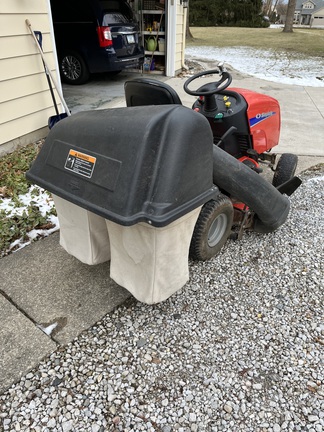 2011 Simplicity Regent 19.5 Garden Tractor