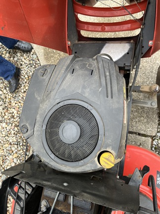 2011 Simplicity Regent 19.5 Garden Tractor