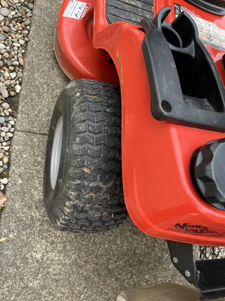 2011 Simplicity Regent 19.5 Garden Tractor