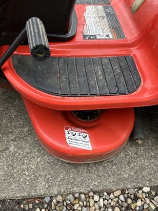 2011 Simplicity Regent 19.5 Garden Tractor