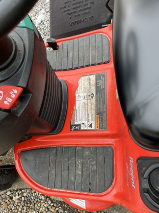 2011 Simplicity Regent 19.5 Garden Tractor