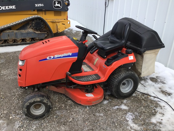 2011 Simplicity Regent 19.5 Garden Tractor