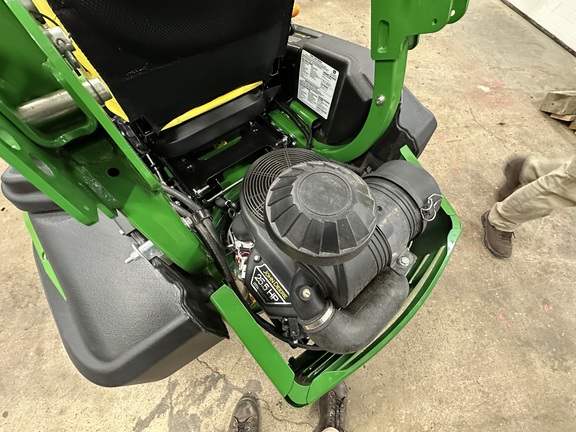 2023 John Deere Z930M Mower/Zero Turn