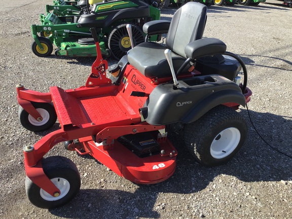 2015 Country Clipper 2348KOJ-B200 Mower/Zero Turn