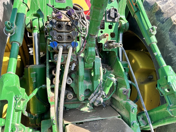 2019 John Deere 8320R Tractor