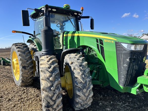 2019 John Deere 8320R Tractor