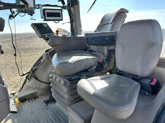 2019 John Deere 8320R Tractor