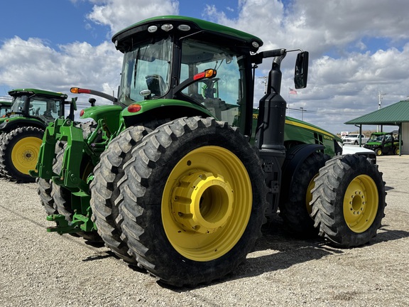 2019 John Deere 8320R Tractor