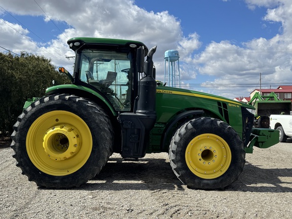 2019 John Deere 8320R Tractor
