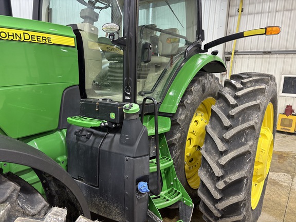 2019 John Deere 8320R Tractor