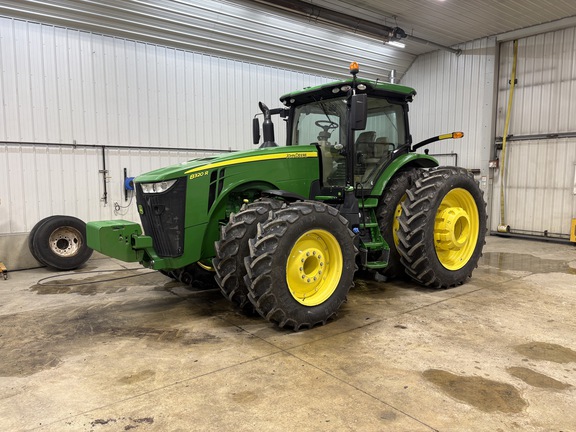 2019 John Deere 8320R Tractor