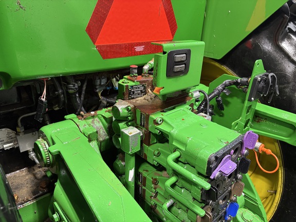 2019 John Deere 8320R Tractor