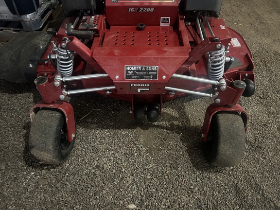 2025 Ferris ISX2200 28 Mower/Zero Turn