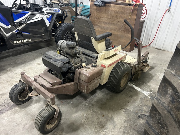 Grasshopper 725K2 Mower/Zero Turn