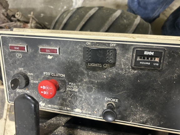 Grasshopper 725K2 Mower/Zero Turn