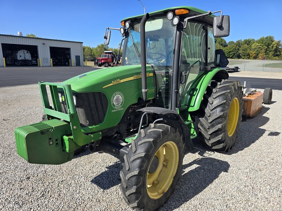 2006 John Deere 5425 Tractor