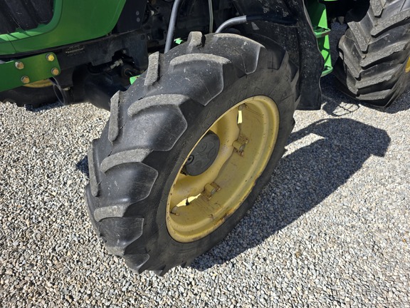 2006 John Deere 5425 Tractor