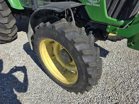 2006 John Deere 5425 Tractor
