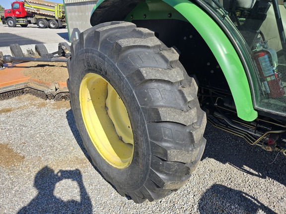 2006 John Deere 5425 Tractor