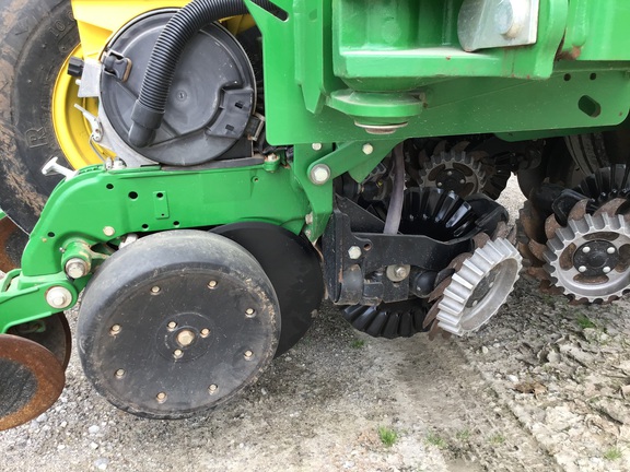 2019 John Deere 1795 Planter