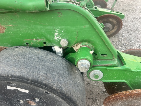 2003 John Deere 1790 Planter