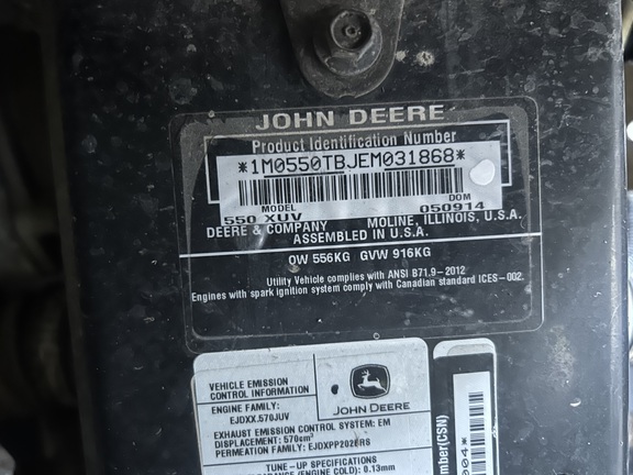 2014 John Deere XUV 550 GREEN ATV