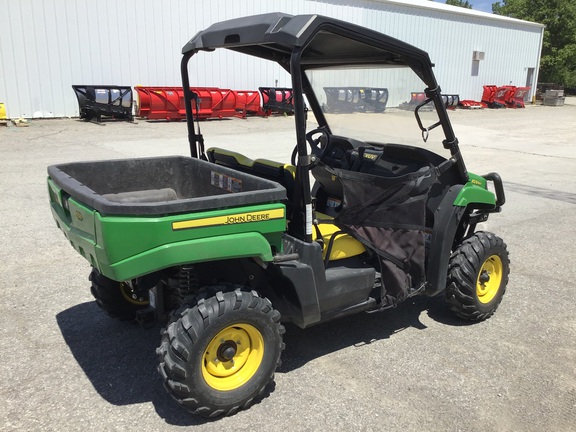 2014 John Deere XUV 550 GREEN ATV