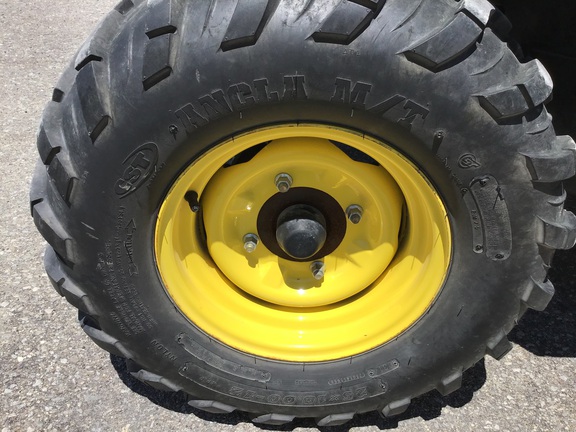 2014 John Deere XUV 550 GREEN ATV