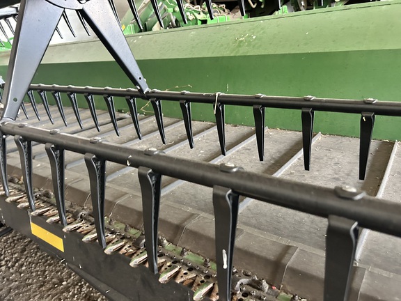 2016 John Deere 645FD Header Combine