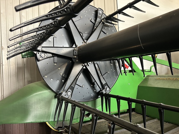 2016 John Deere 645FD Header Combine
