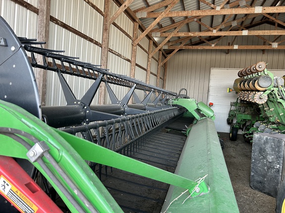 2016 John Deere 645FD Header Combine