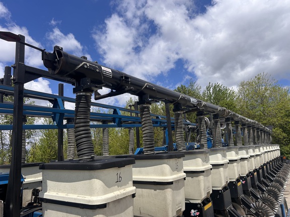 Kinze 3600 Planter