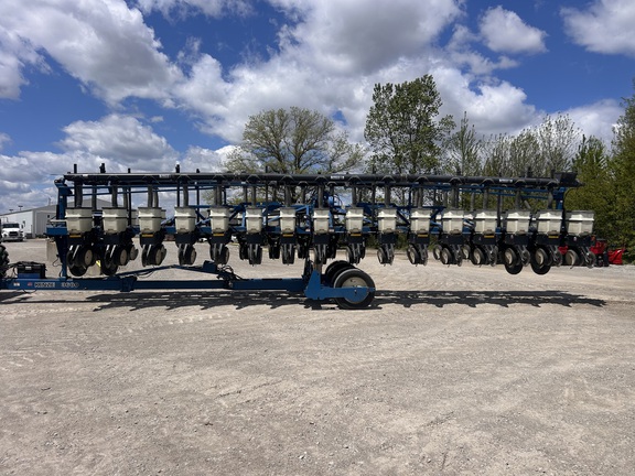 Kinze 3600 Planter