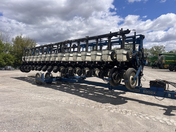 Kinze 3600 Planter